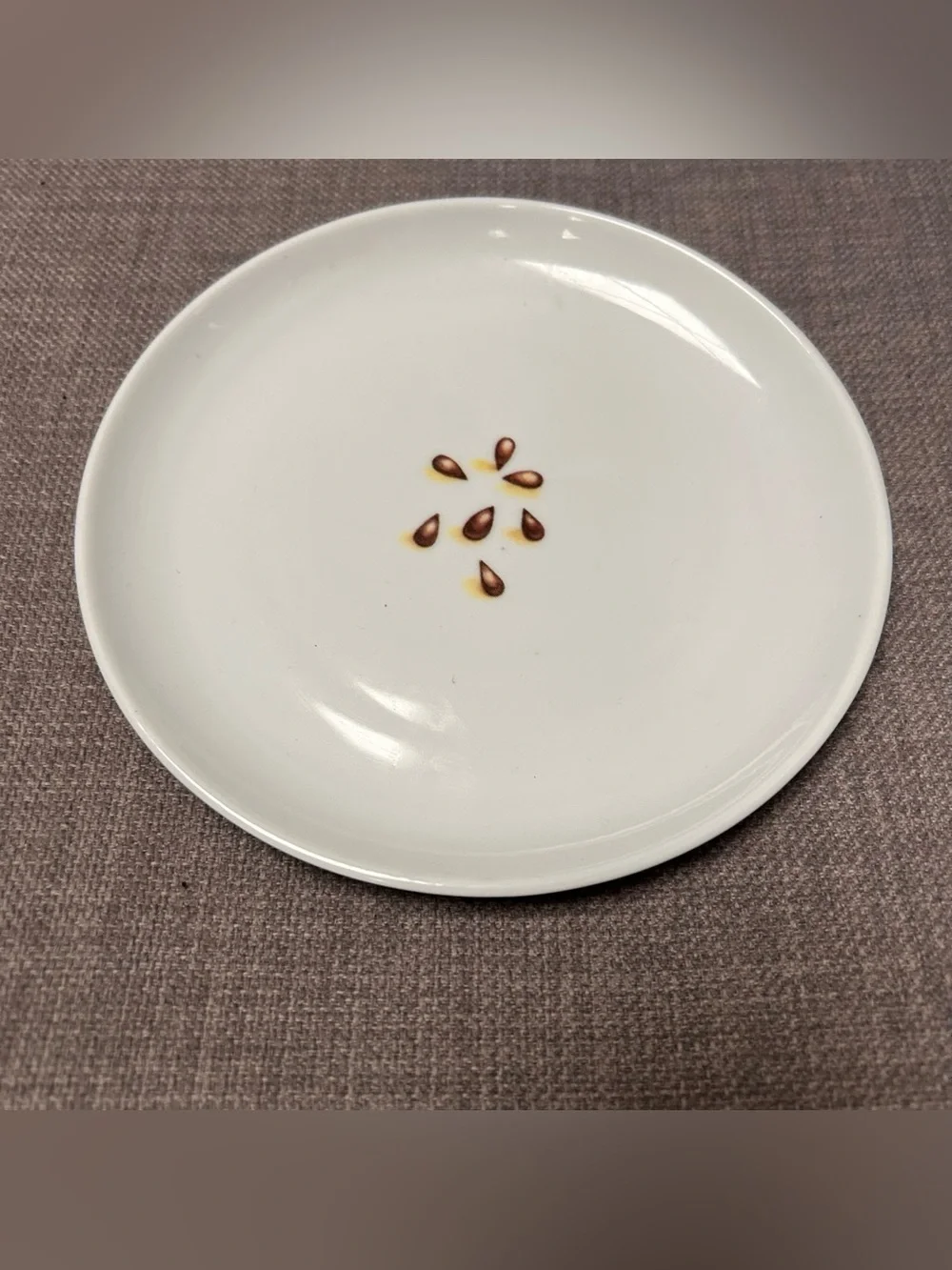 Vtg 1996 4-pcs HOUSE OF LLOYD Disappearing Apple Plate Coll. #0615265